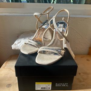 Badgley Mischka Rebekah block heel